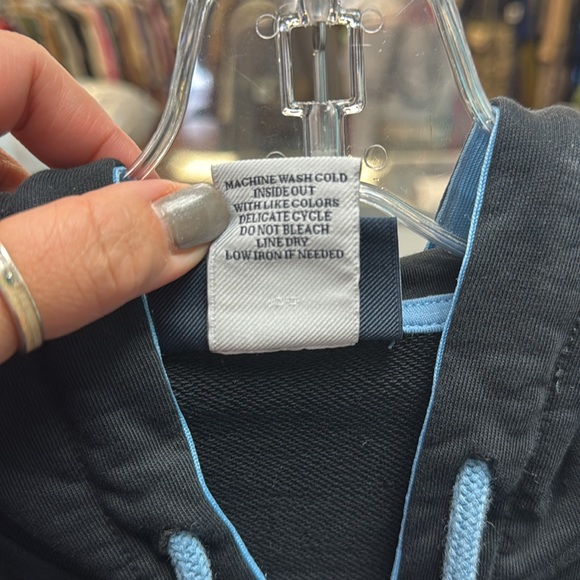 Psycho Bunny zip up size Medium - Picture 5 of 8